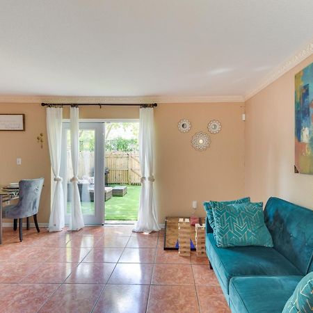 Opa-Locka Townhome, 15 Mi To Miami Beach! المظهر الخارجي الصورة